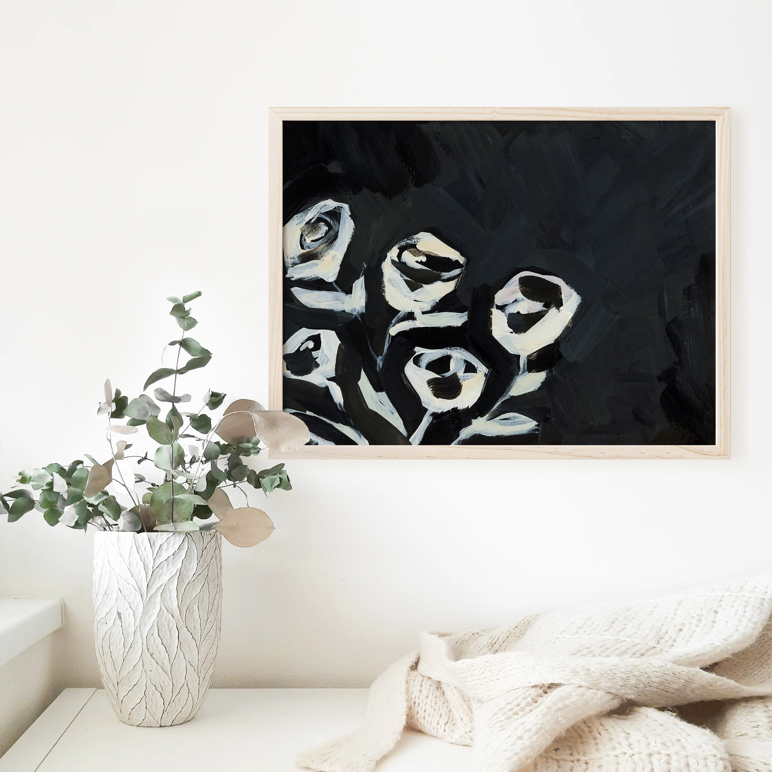 Black & Cream Roses - Image 8