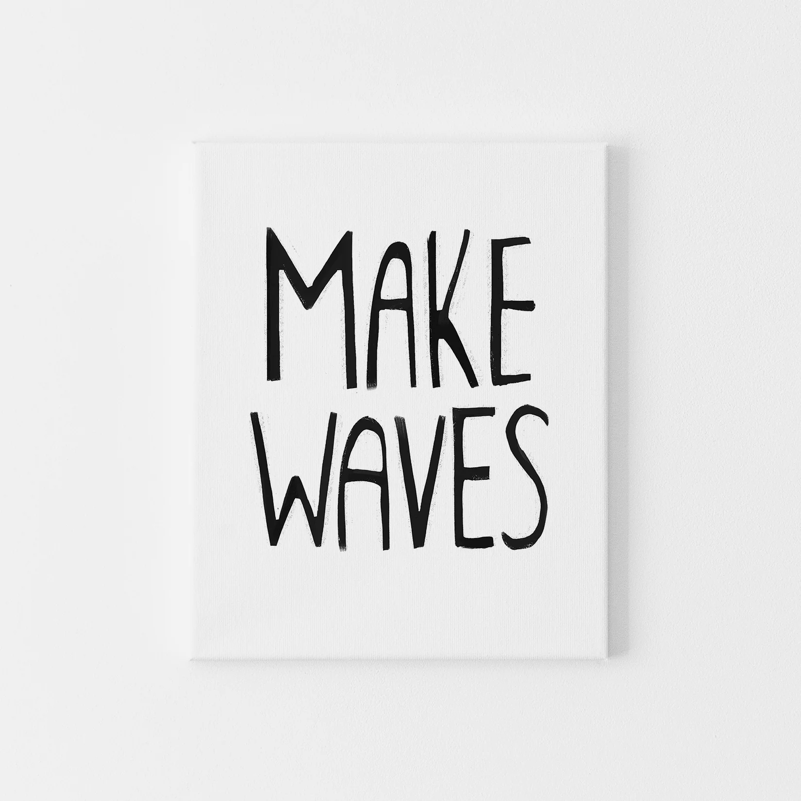 Black & White Make Waves - Image 4