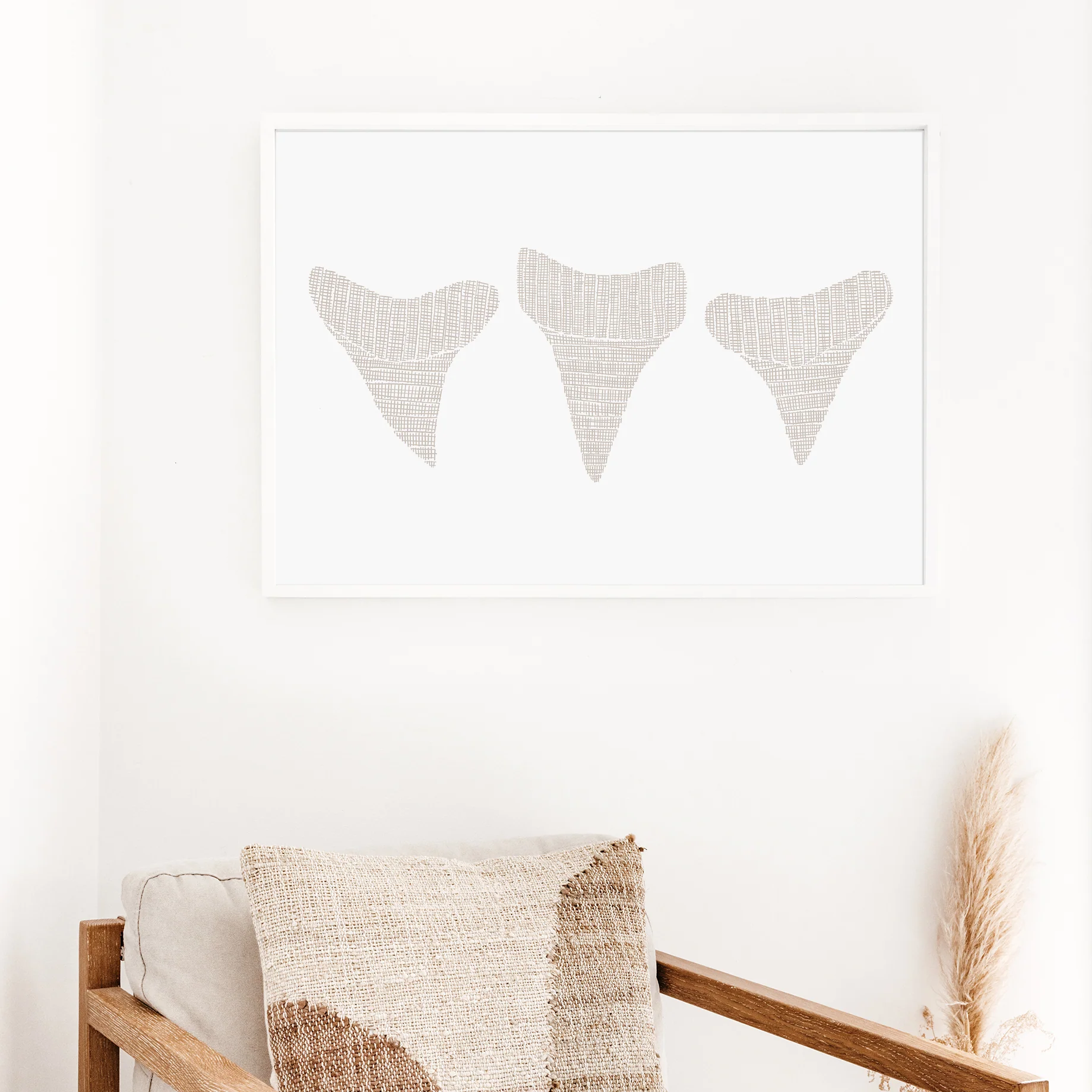 Woven Shark Teeth Trio Illustration - Image 7